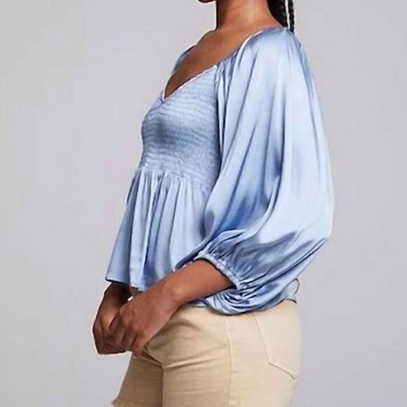 Chaser Silky Dolce Top in Blue Grotto. Smocked Bodice. Size Small.  NWT